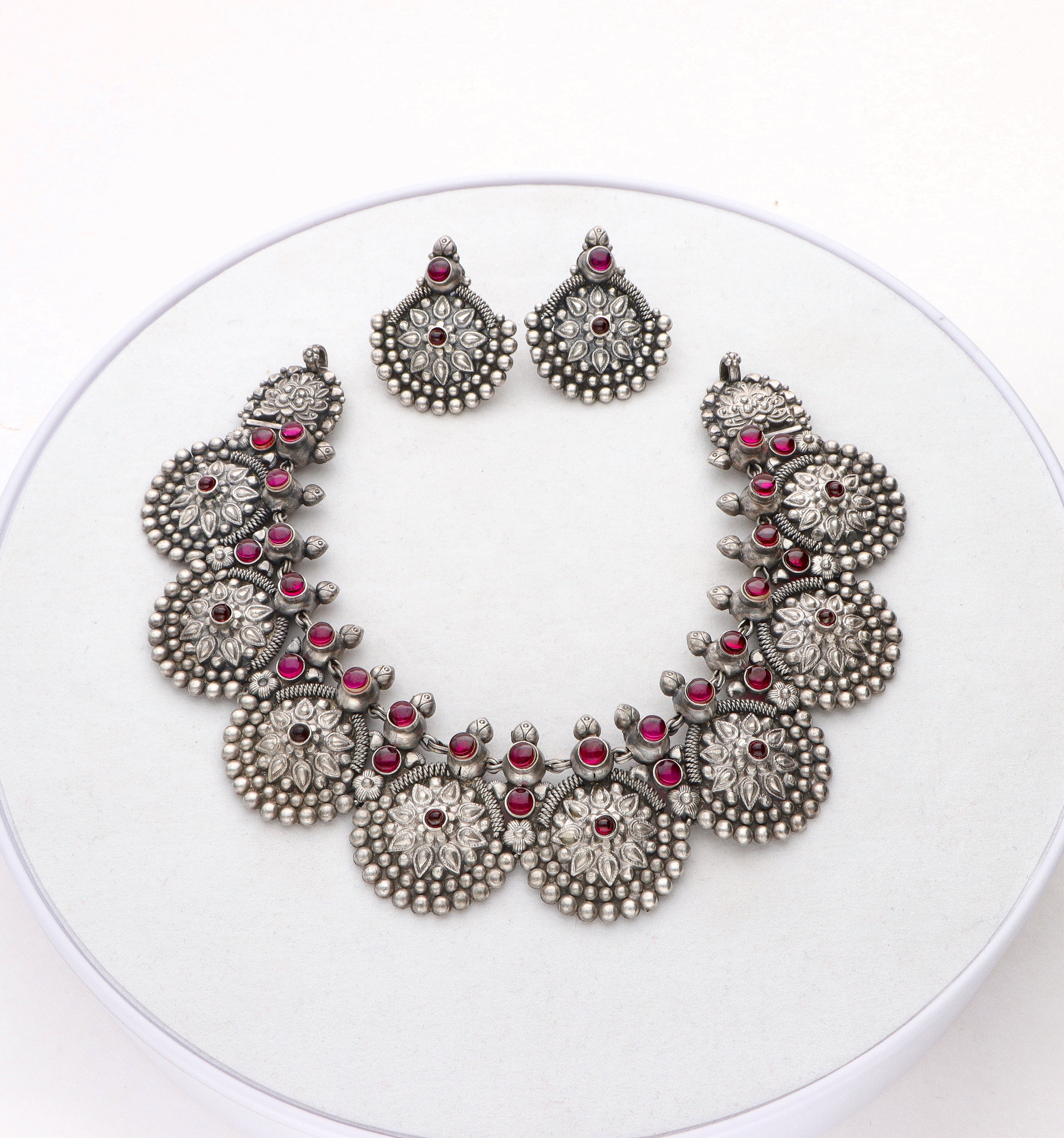 Silver Antique Necklace Set