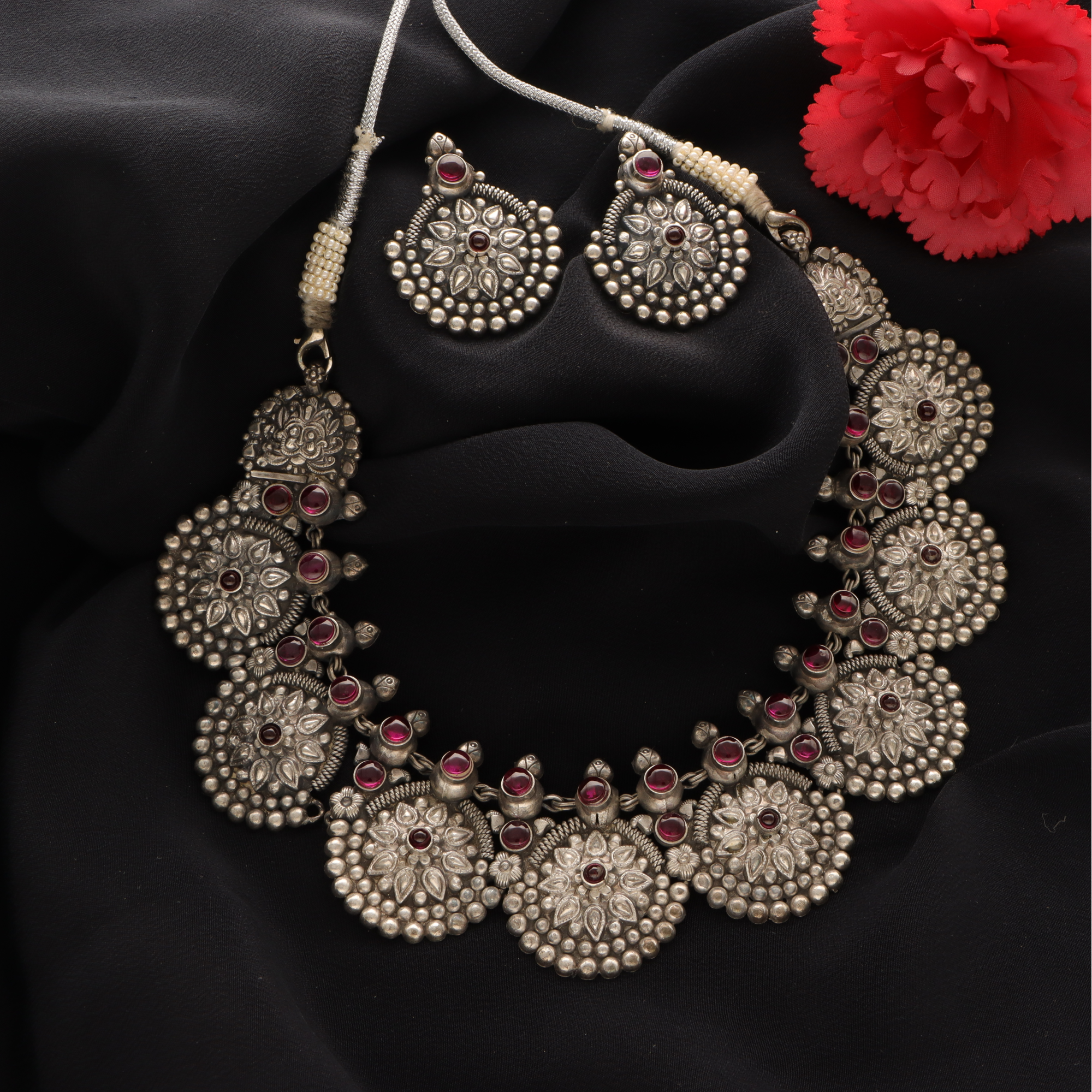 Silver Antique Necklace Set