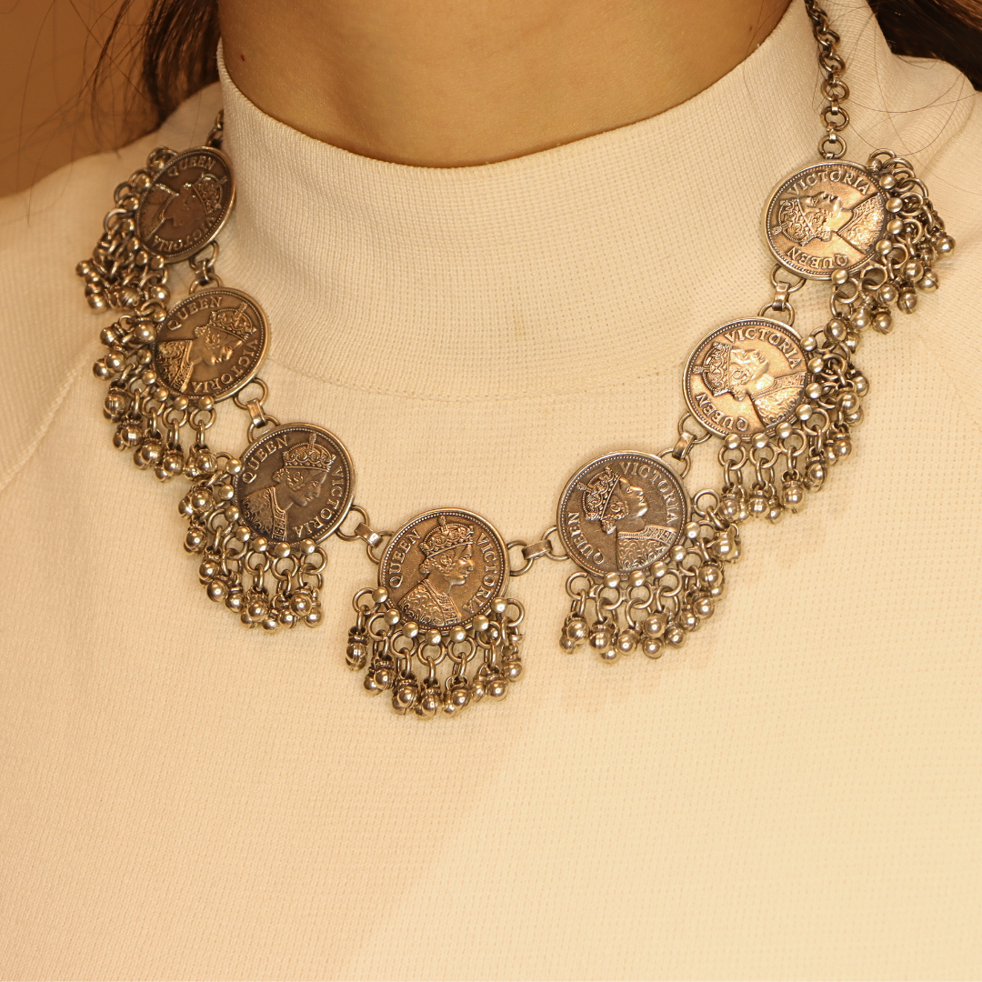 Silver Antique Victoria Necklace