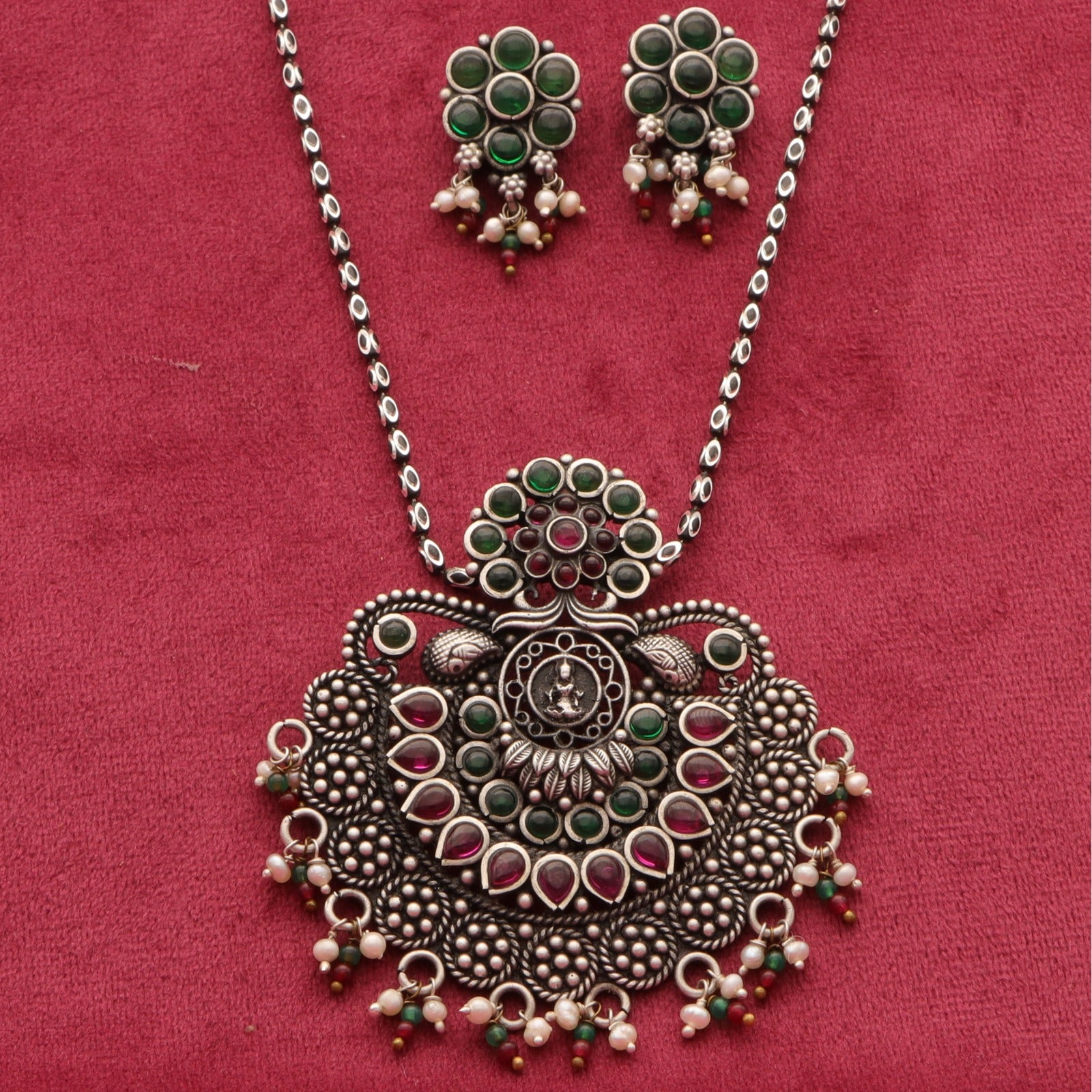 Silver Antique Neckless pendant set